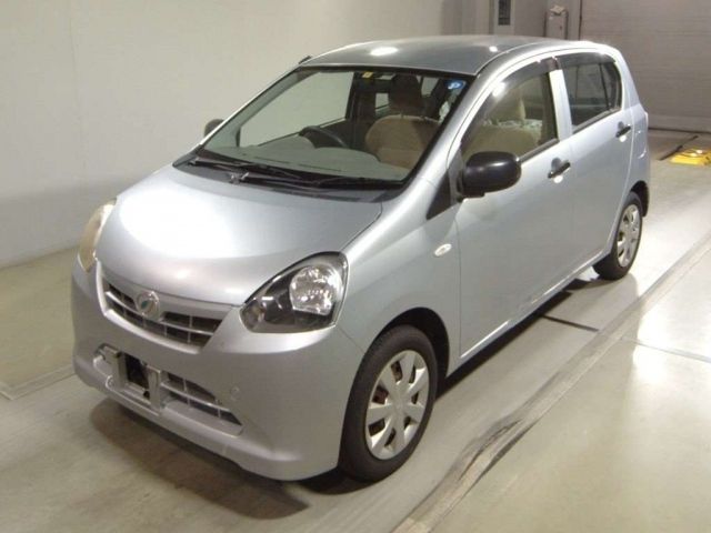 13035 Daihatsu Mira e s LA310S 2012 г. (TAA Tohoku)